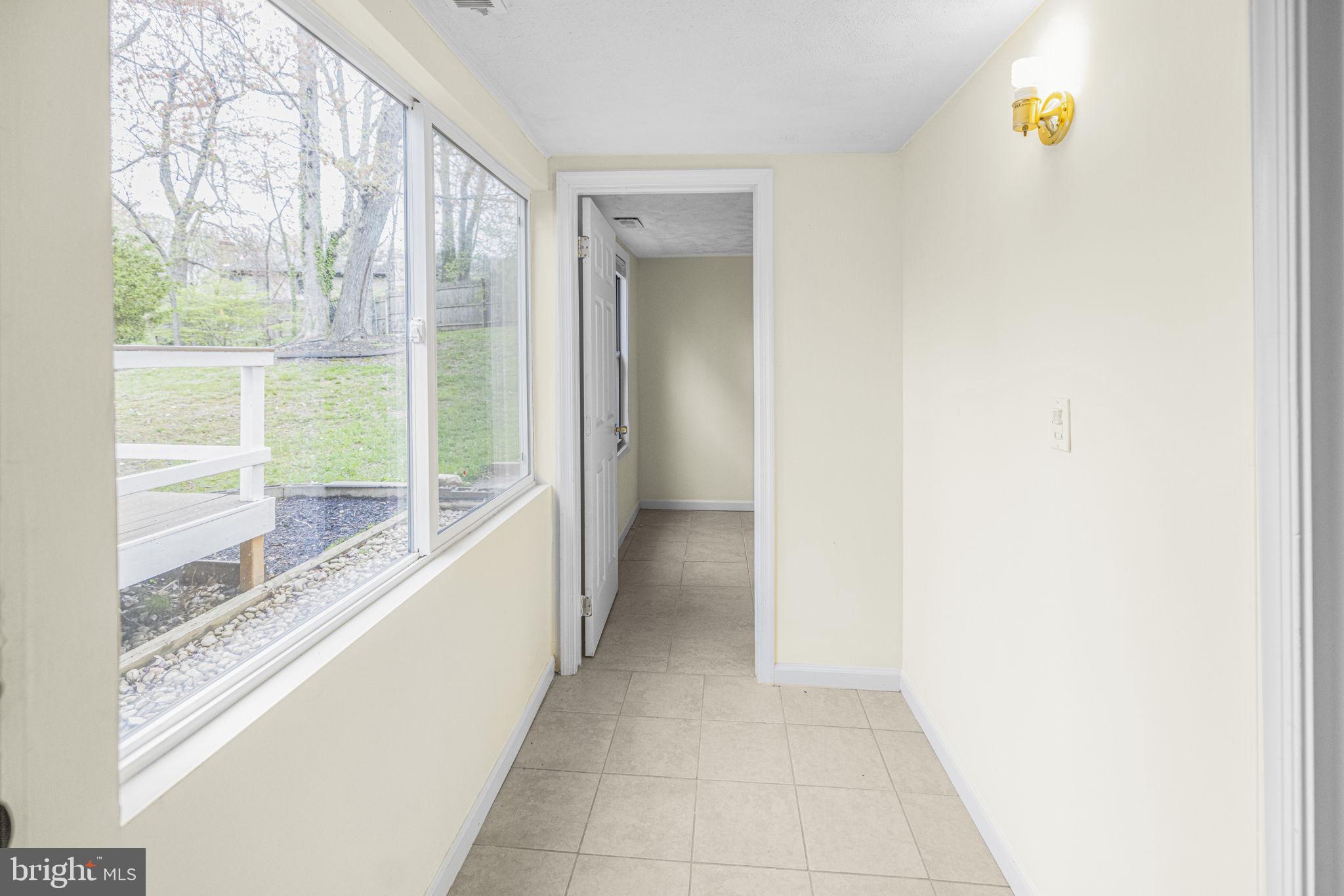 5915 Hall Street Springfield, VA 22152 - Photo 28 of 53 Gallery Image 28