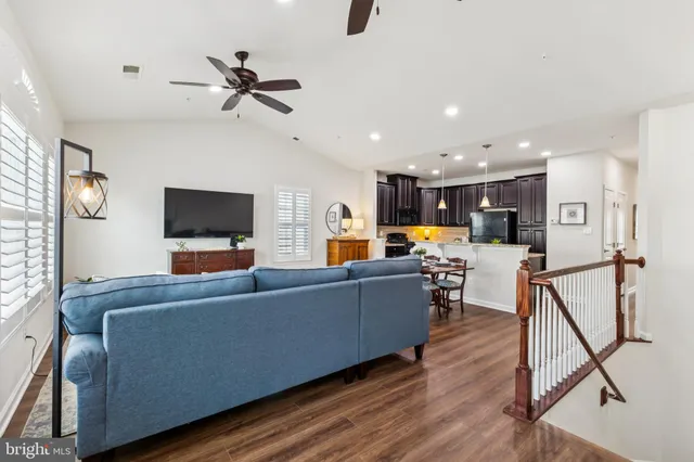 $424,900 | 7416 Brunson Circle, Gainesville, VA 20155