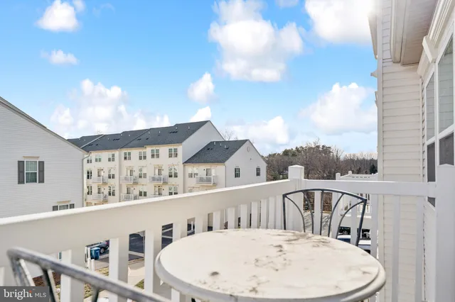 $424,900 | 7416 Brunson Circle, Gainesville, VA 20155