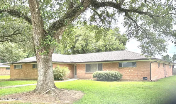 $175,000 | 800 East F Street, Rayne, LA 70578