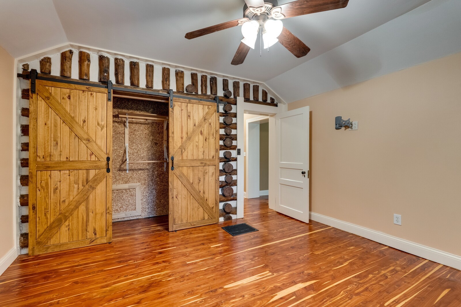 711 Hill Road Brentwood, TN 37027 - Photo 22 of 66 a view of an entryway with wooden floor