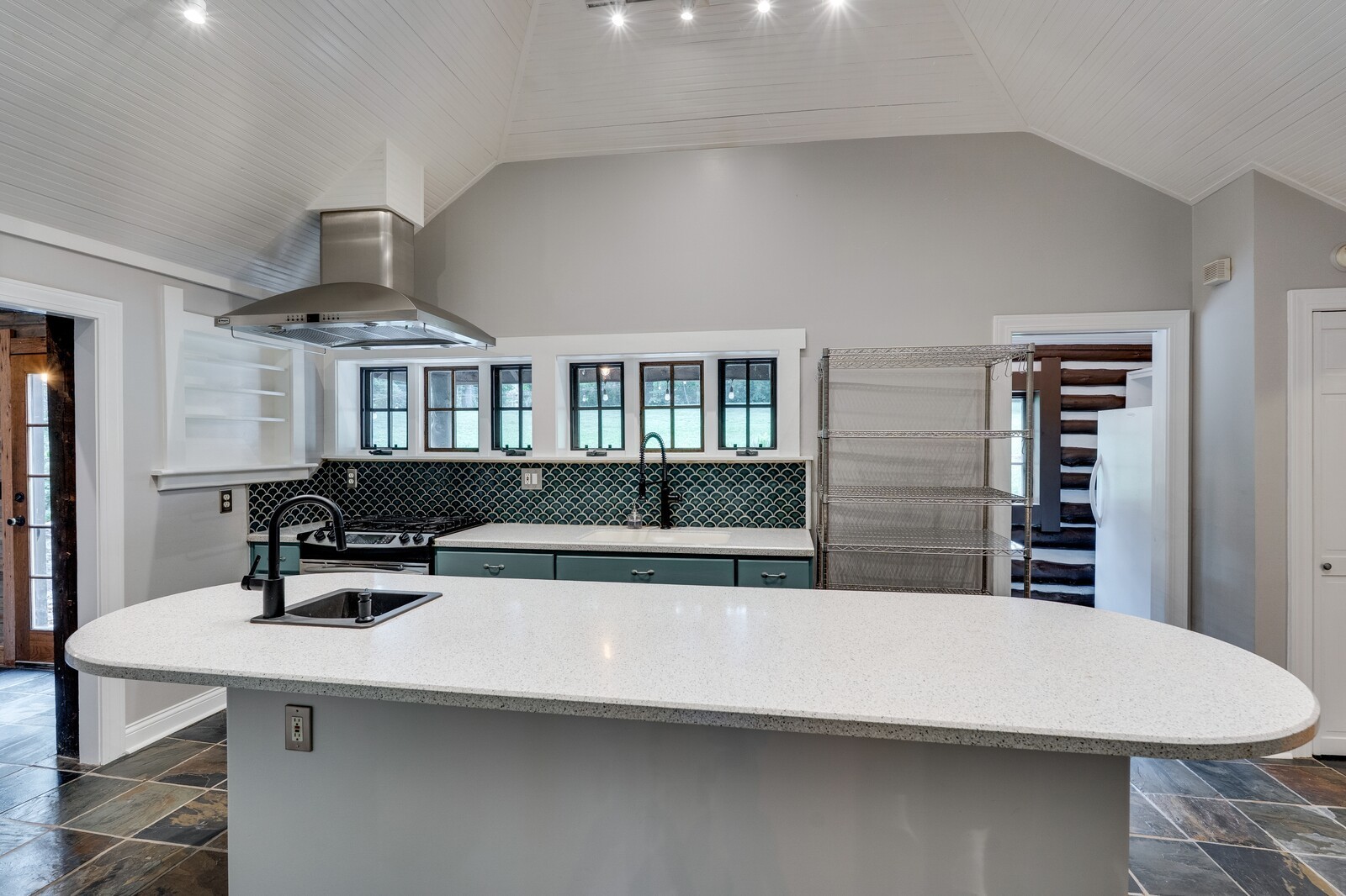 711 Hill Road Brentwood, TN 37027 - Photo 36 of 66 a living room with furniture and a table