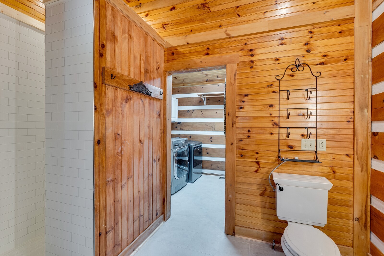 711 Hill Road Brentwood, TN 37027 - Photo 53 of 66 a bathroom with a toilet and shower