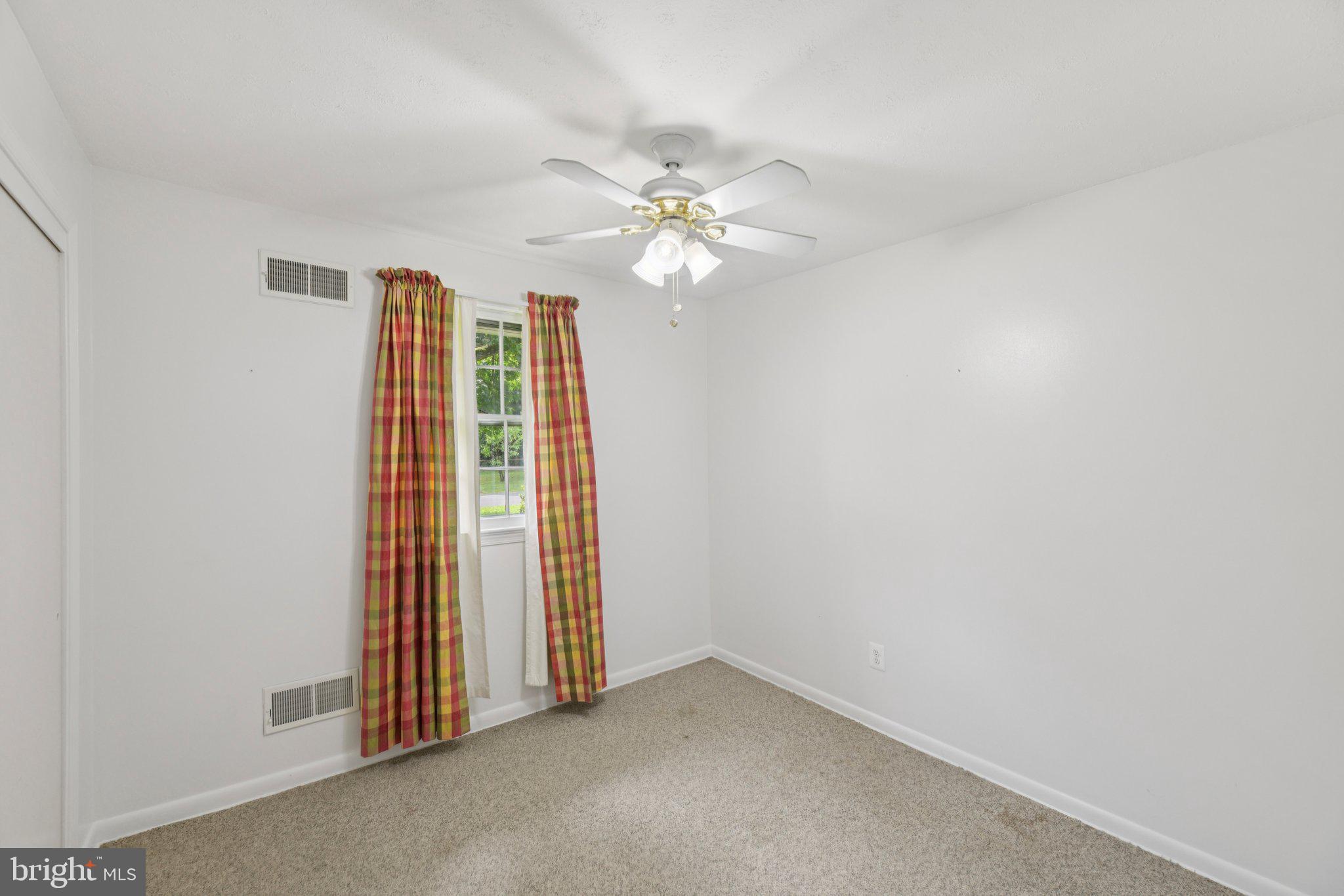 916 Edgewood Road Edgewater, MD 21037 - Photo 13 of 21 Gallery Image 13