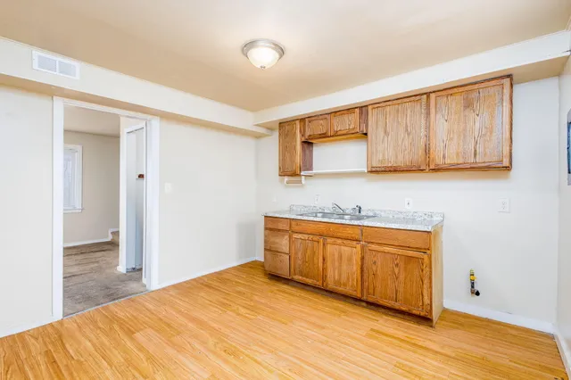 $1,100 | 32008 Cheboygan Court, Westland, MI 48186