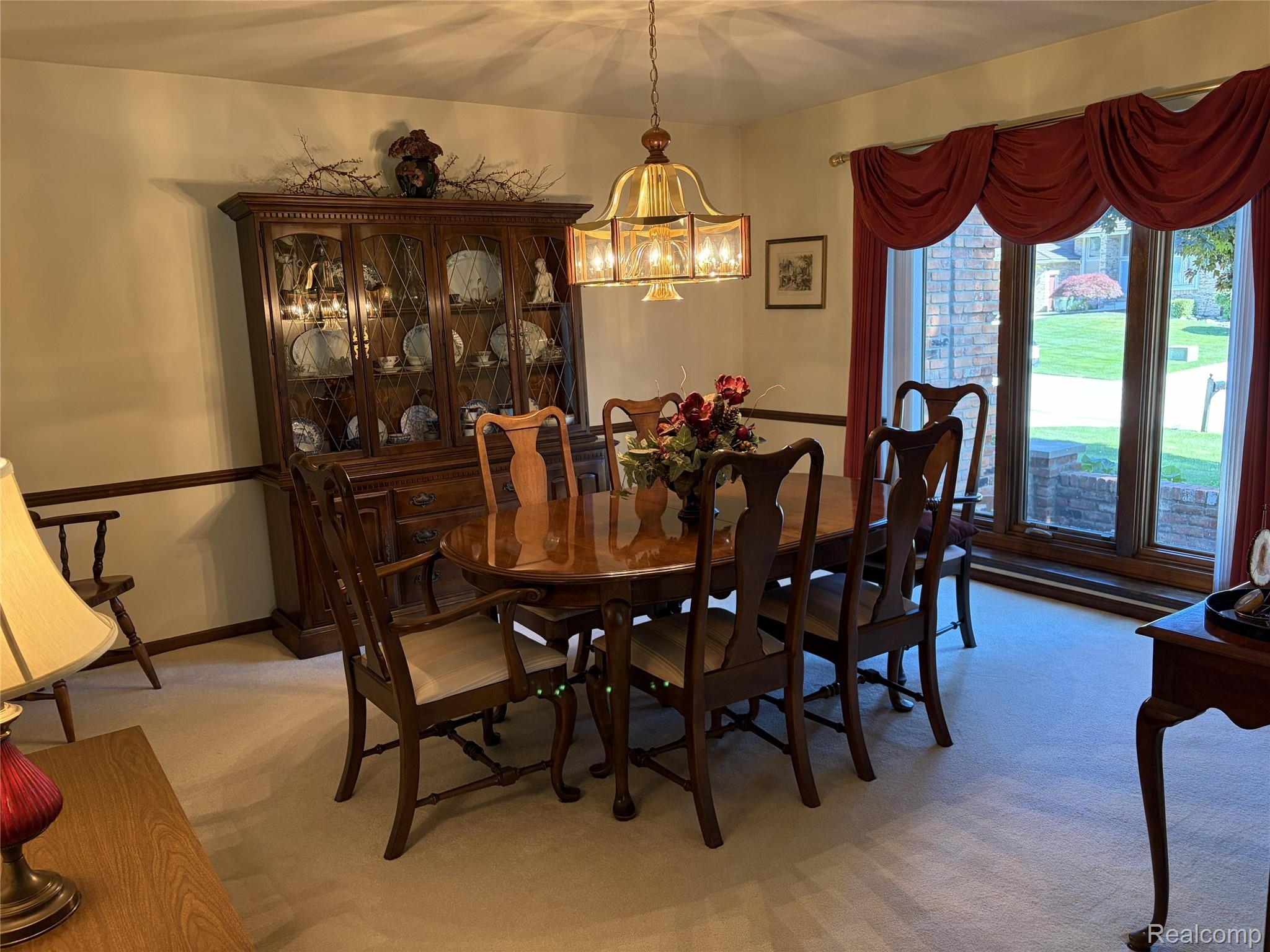 2534 Topsham Drive Rochester, MI 48306 - Photo 8 of 21 08_beyc6a2dcfe3969a7.jpg