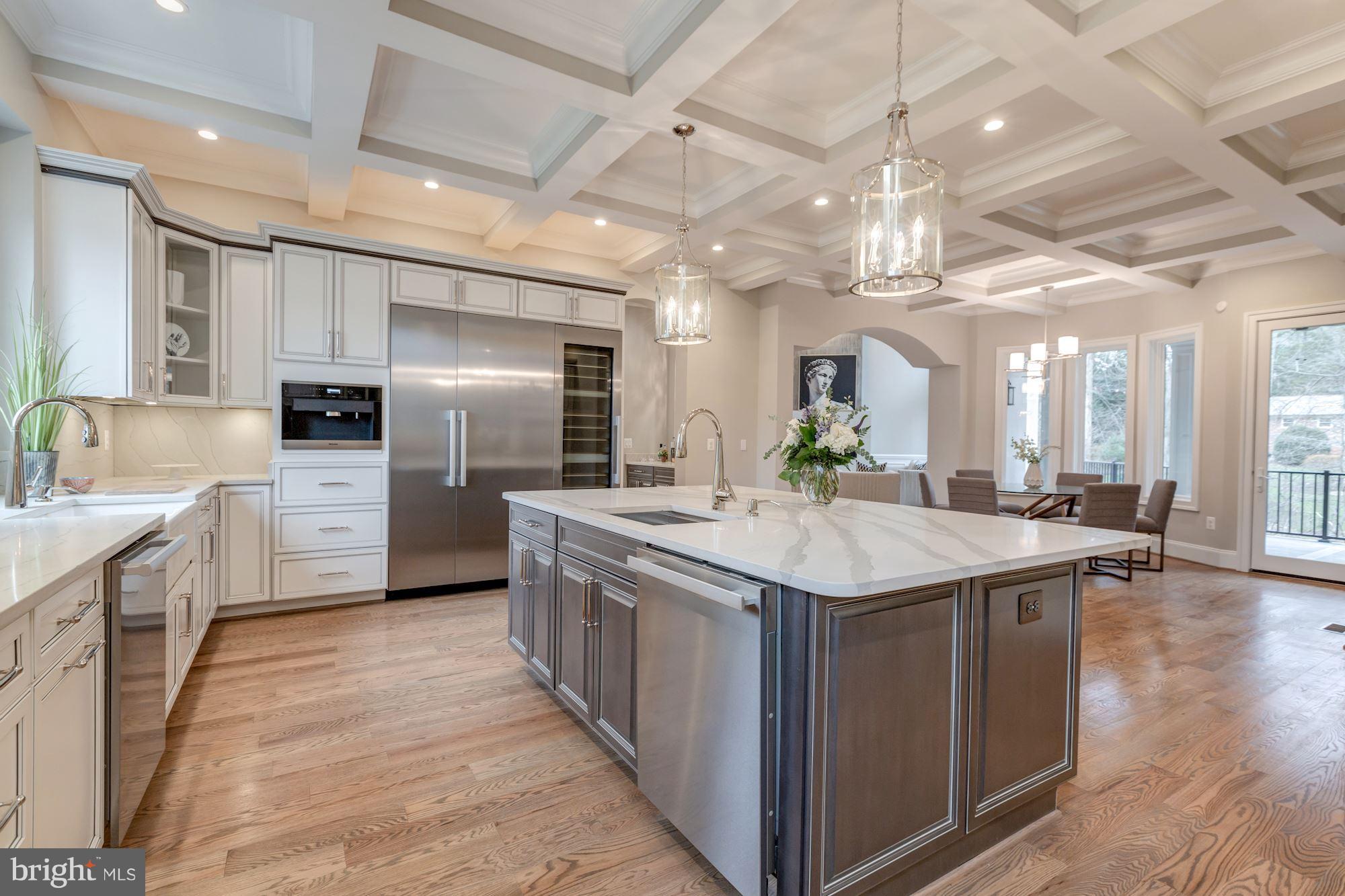 1060 Vista Drive McLean, VA 22102 - Photo 7 of 34 TWO DISHWASHERS & AN CAPPUCCINO/ESPRESSO MACHINE
