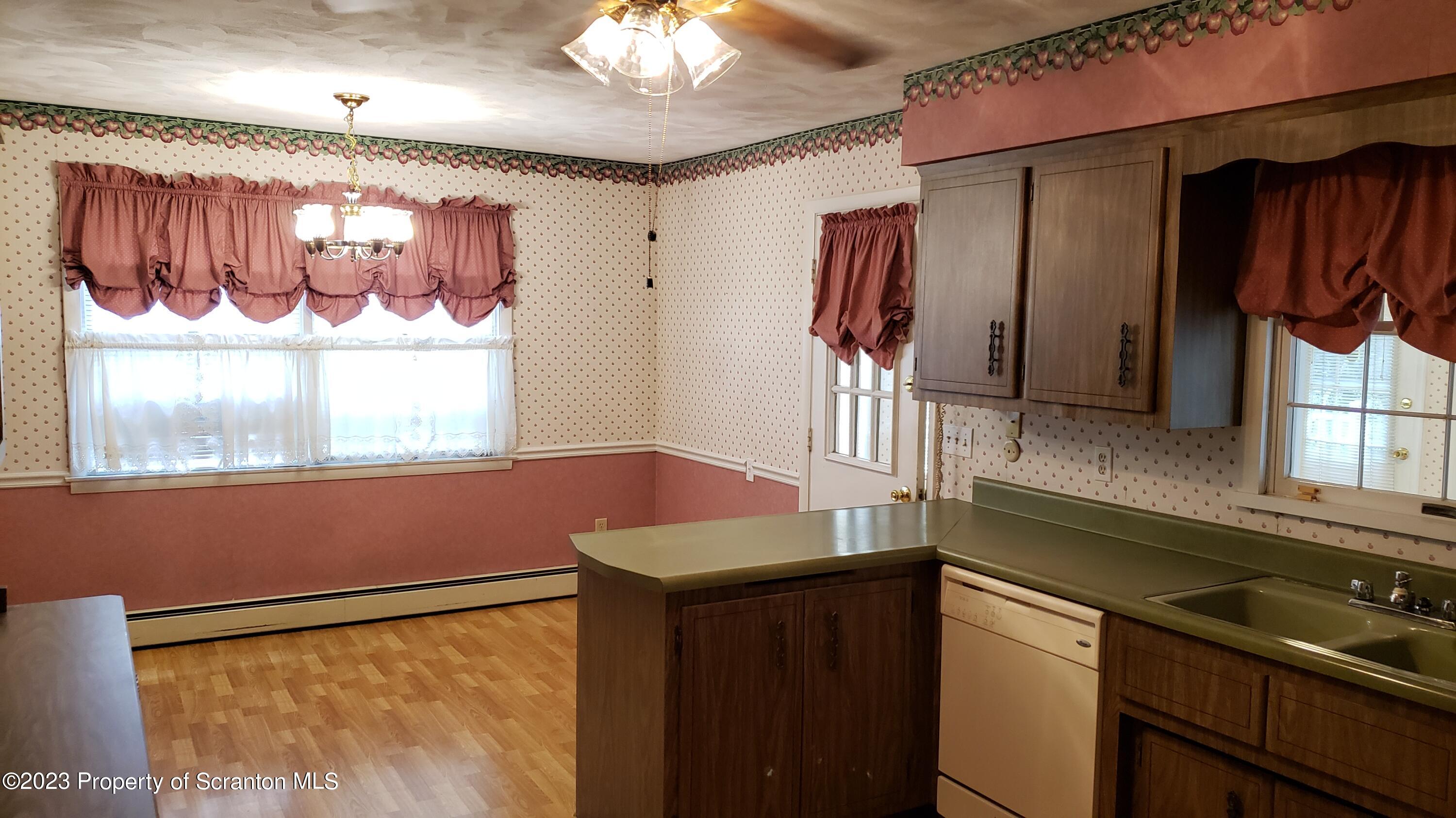636 Ripple Street Scranton, PA 18505 - Photo 86 of 110 Gallery Image 86