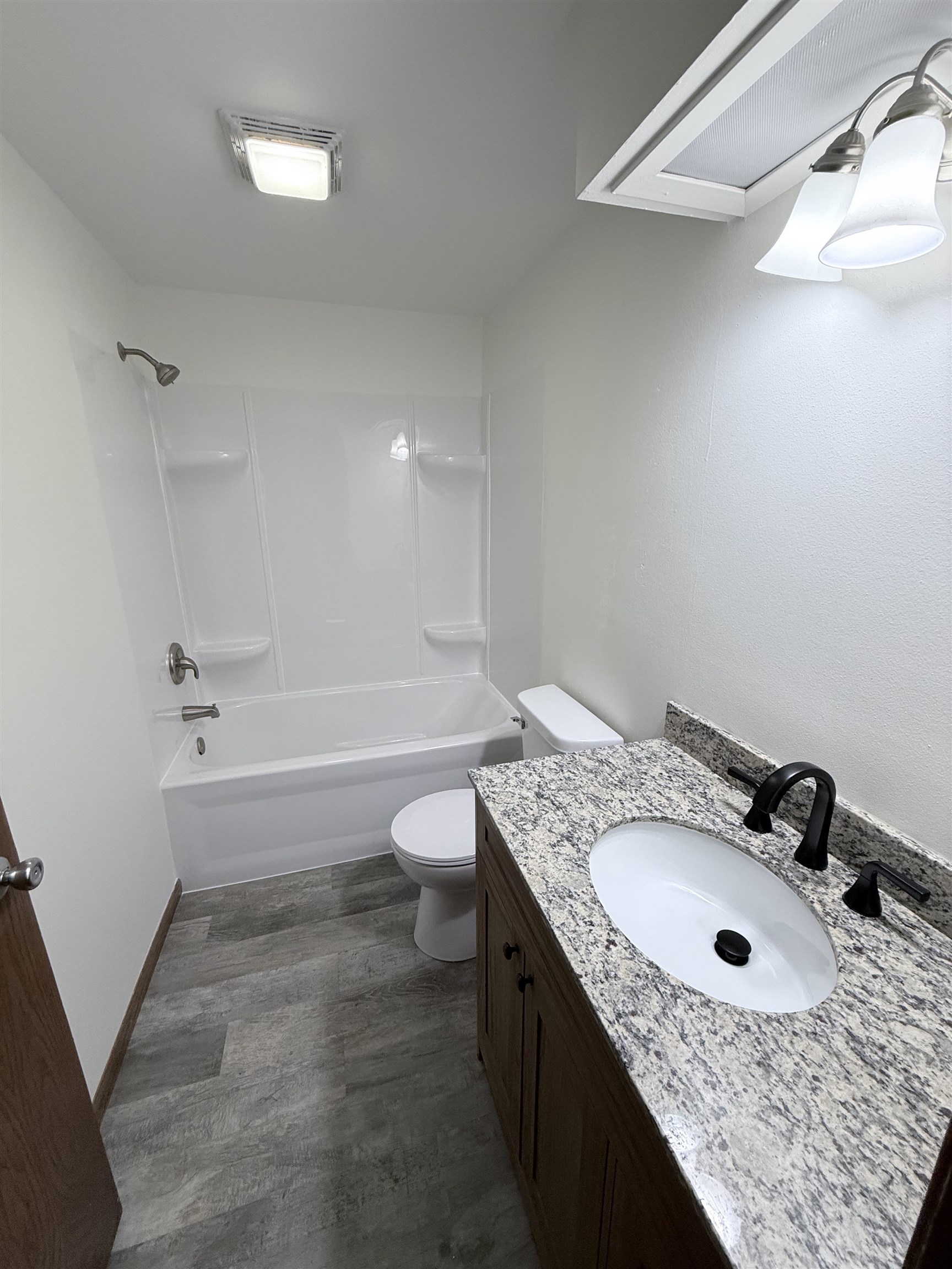 2519 Fond Du Lac Road Oshkosh, WI 54902 - Photo 14 of 18