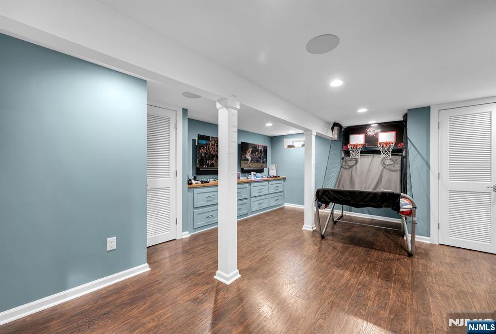 159 Hampton Place Ridgewood, NJ 07450 - Photo 45 of 50