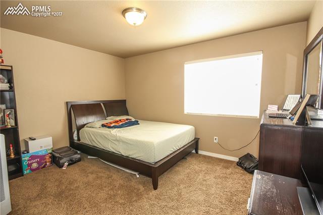 1004 Diamond Rim Drive Colorado Springs, CO 80921 - Photo 12 of 18 Gallery Image 12