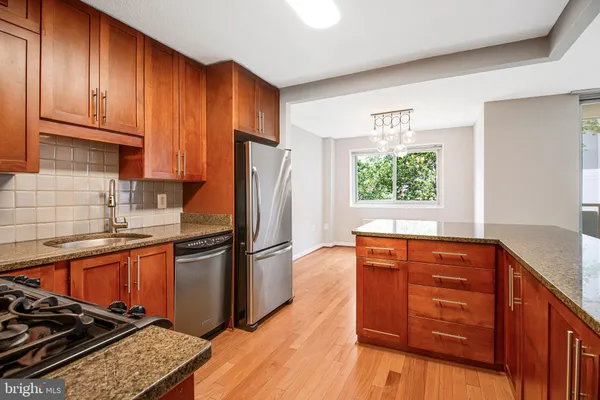 $195,000 | 7333 New Hampshire Avenue, Unit 420W, Takoma Park, MD 20912