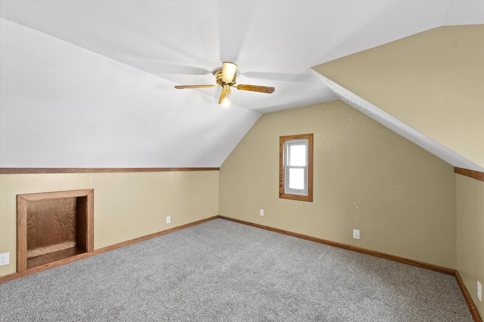 360 East Patton Street Paxton, IL 60957 - Photo 20 of 33