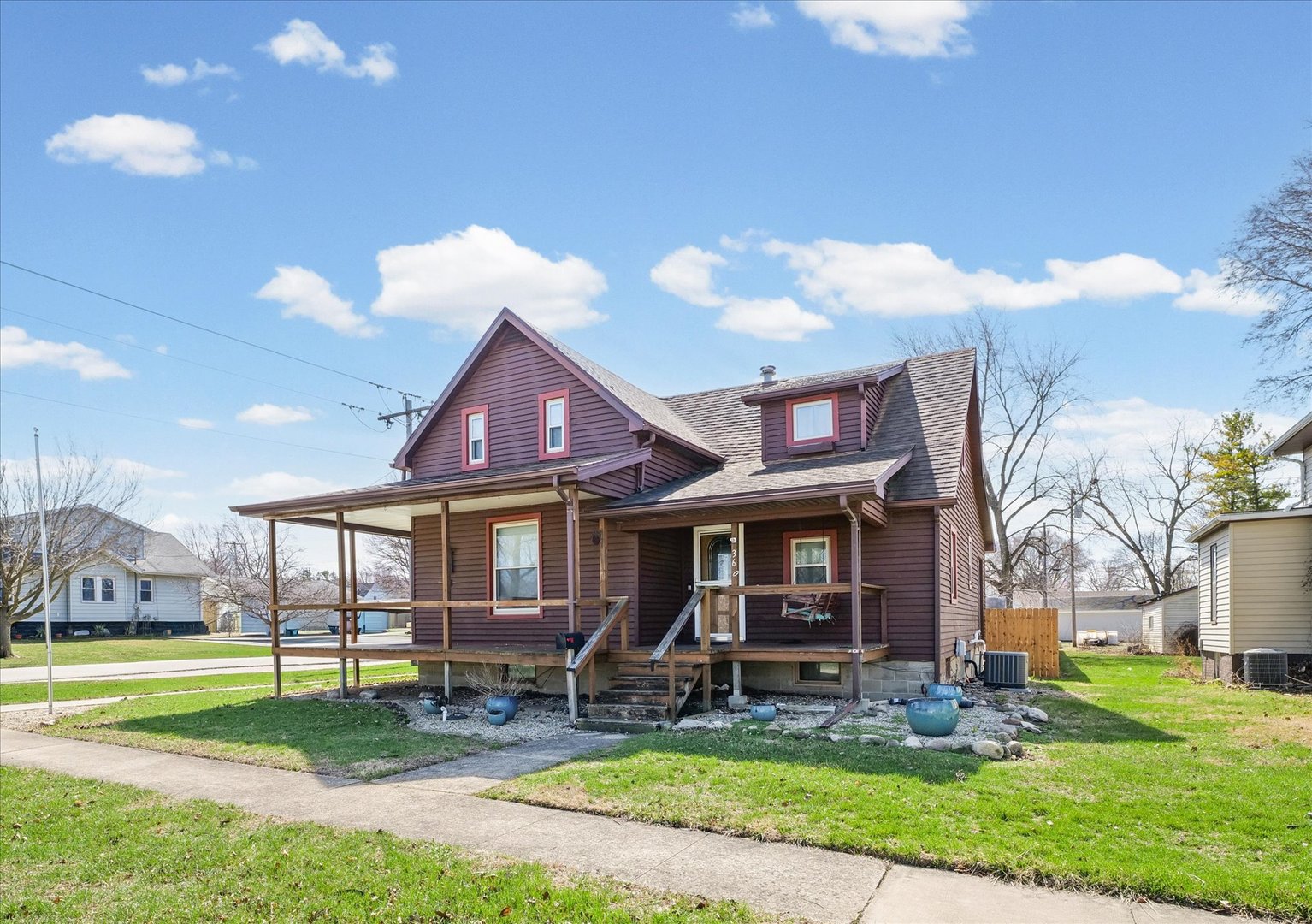 360 East Patton Street Paxton, IL 60957 - Photo 2 of 33