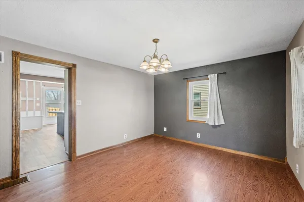 $215,900 | 360 East Patton Street, Paxton, IL 60957