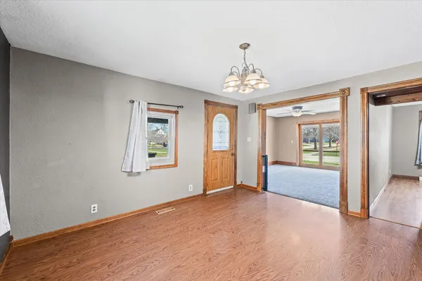 $215,900 | 360 East Patton Street, Paxton, IL 60957