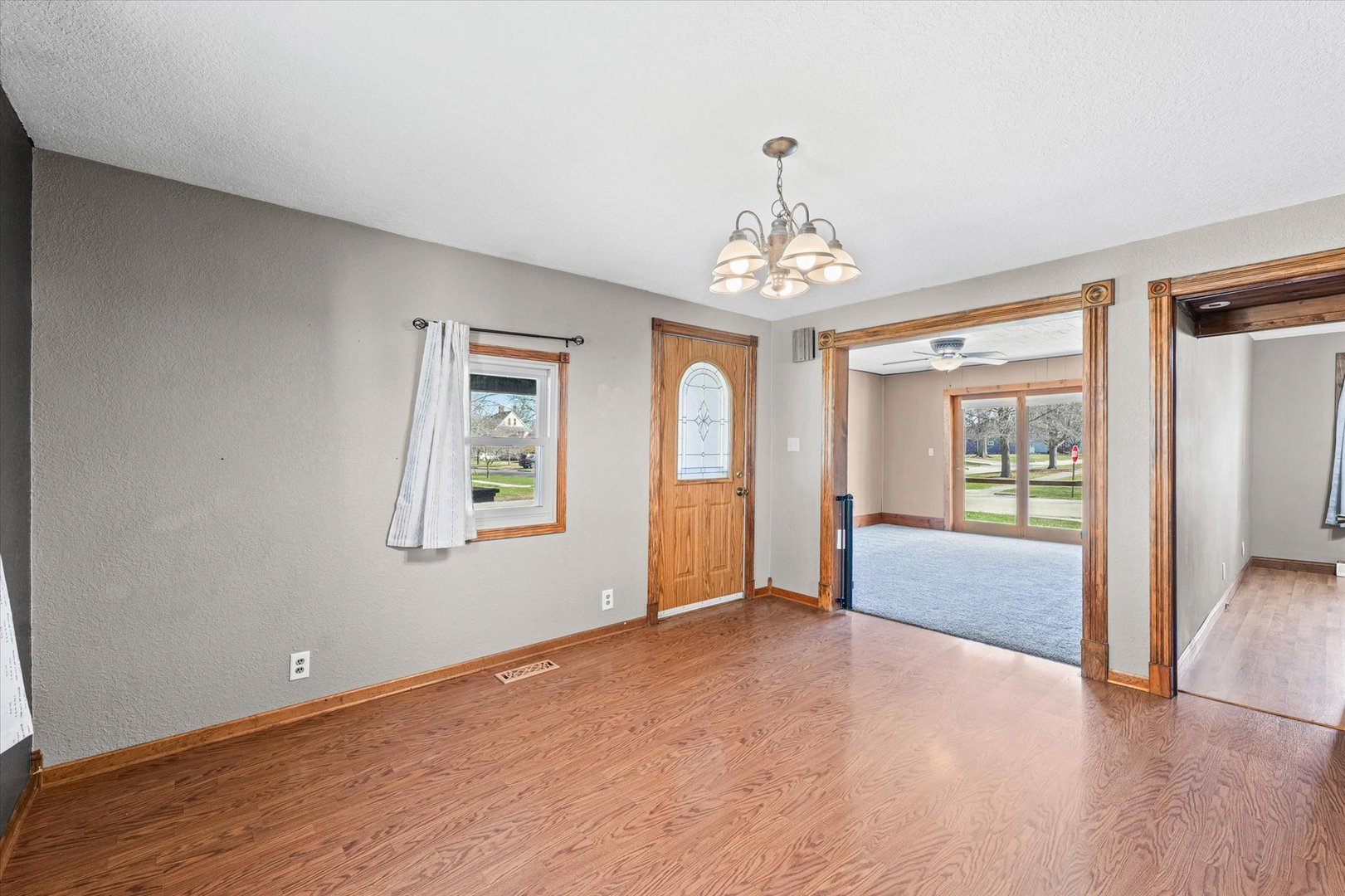 360 East Patton Street Paxton, IL 60957 - Photo 8 of 33