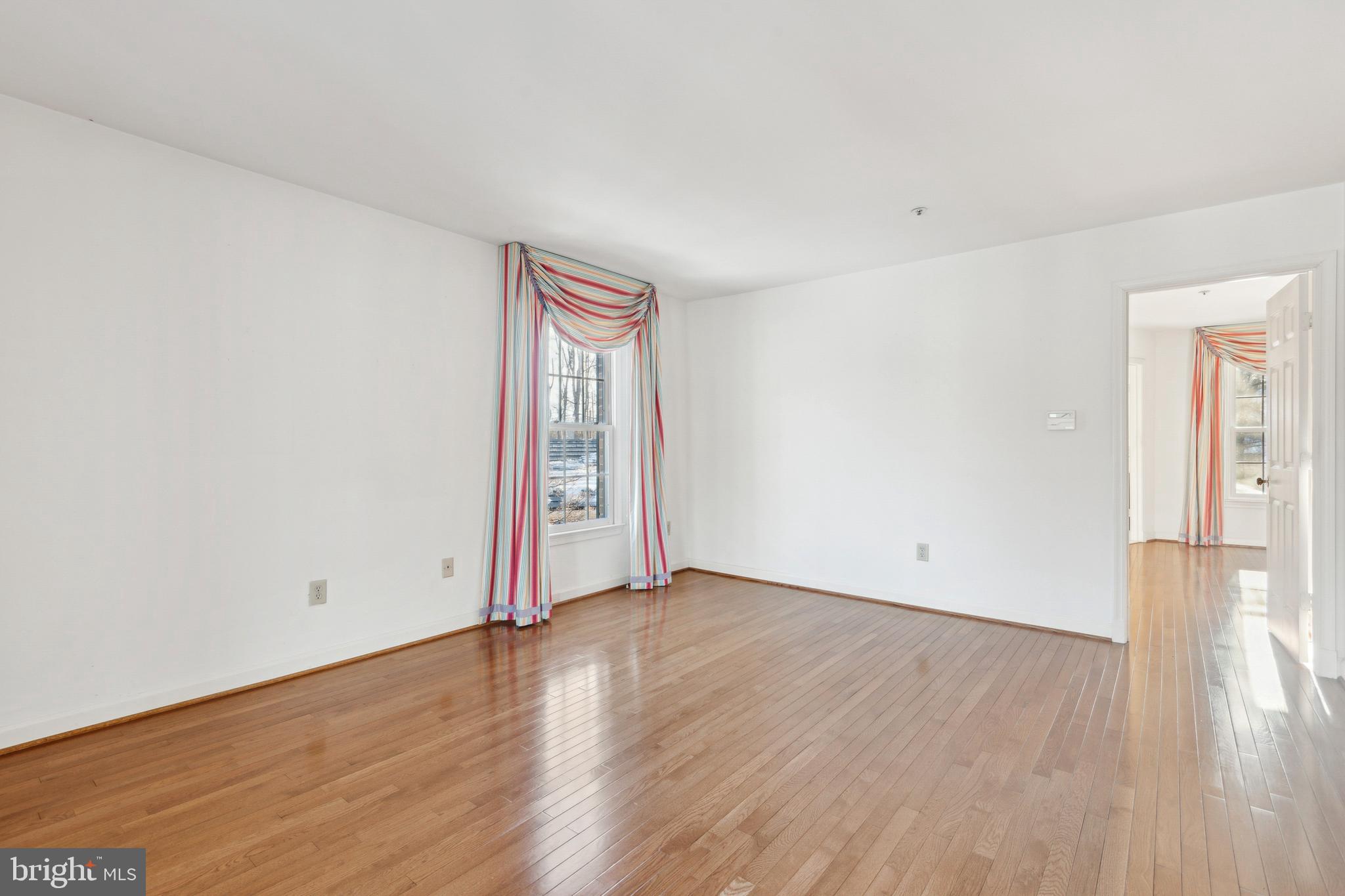 11814 Bishops Content Road Bowie, MD 20721 - Photo 26 of 40 Primary Bedroom