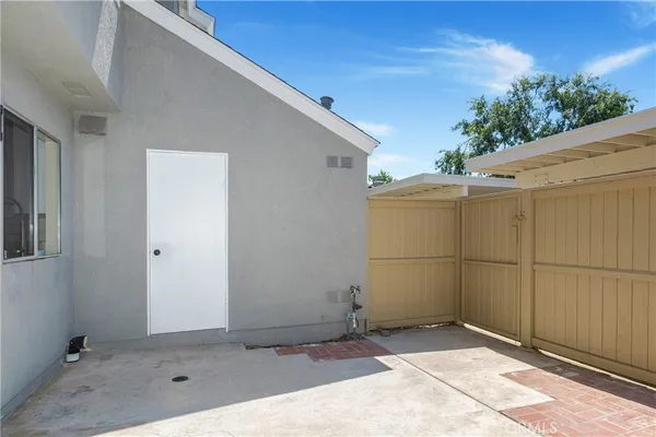 $3,800 | 29 Greenbough, Unit 131, Irvine, CA 92614