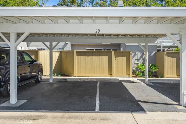 $3,800 | 29 Greenbough, Unit 131, Irvine, CA 92614