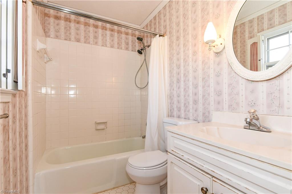 5620 Tower Road Greensboro, NC 27410 - Photo 19 of 30 Gallery Image 19