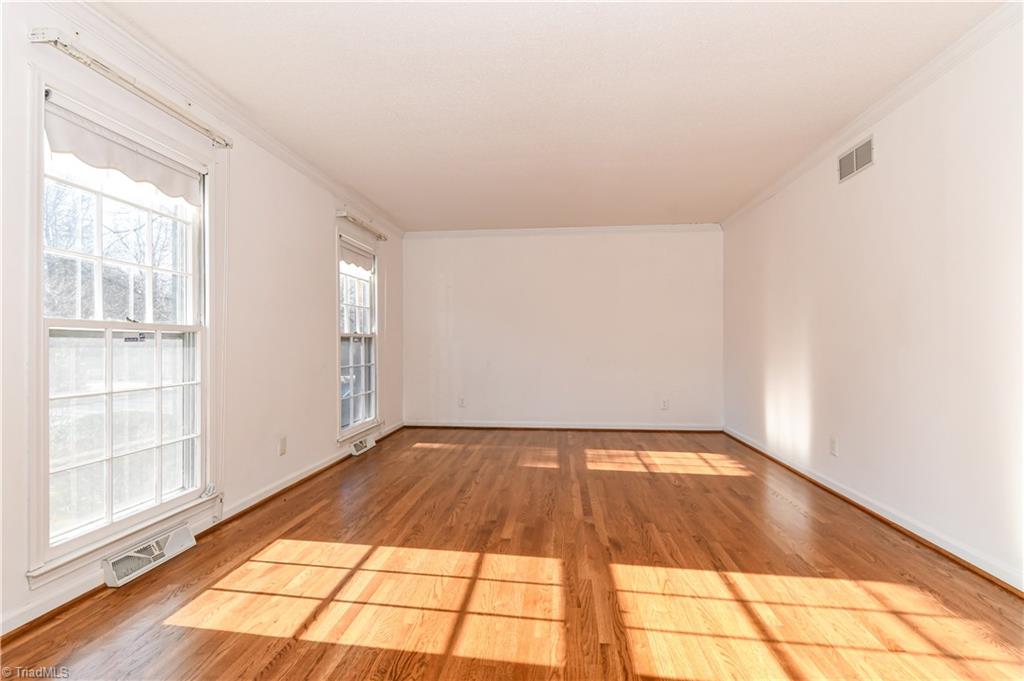 5620 Tower Road Greensboro, NC 27410 - Photo 5 of 30 Gallery Image 5