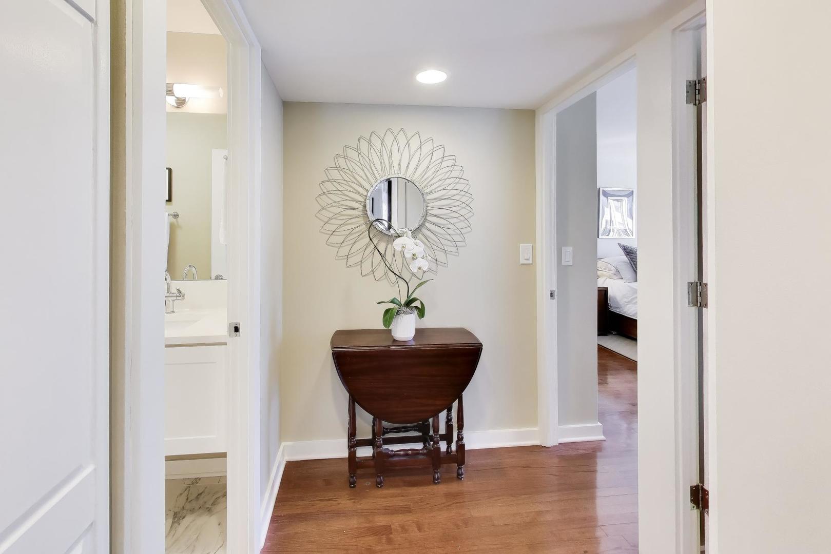 201 East Chestnut Street, Unit 22B Chicago, IL 60611 - Photo 19 of 40