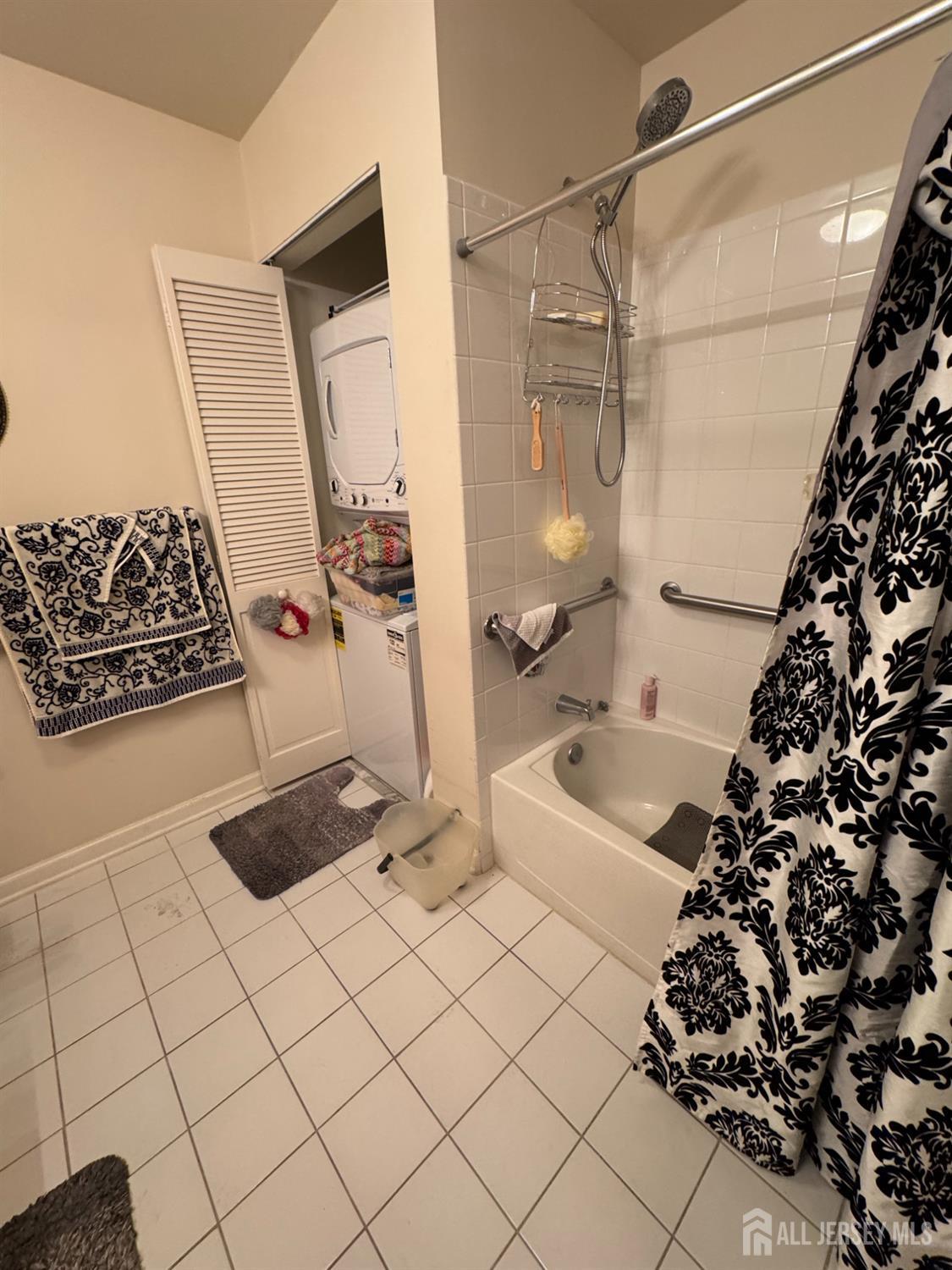 85 Liddle Avenue Edison, NJ 08837 - Photo 7 of 19