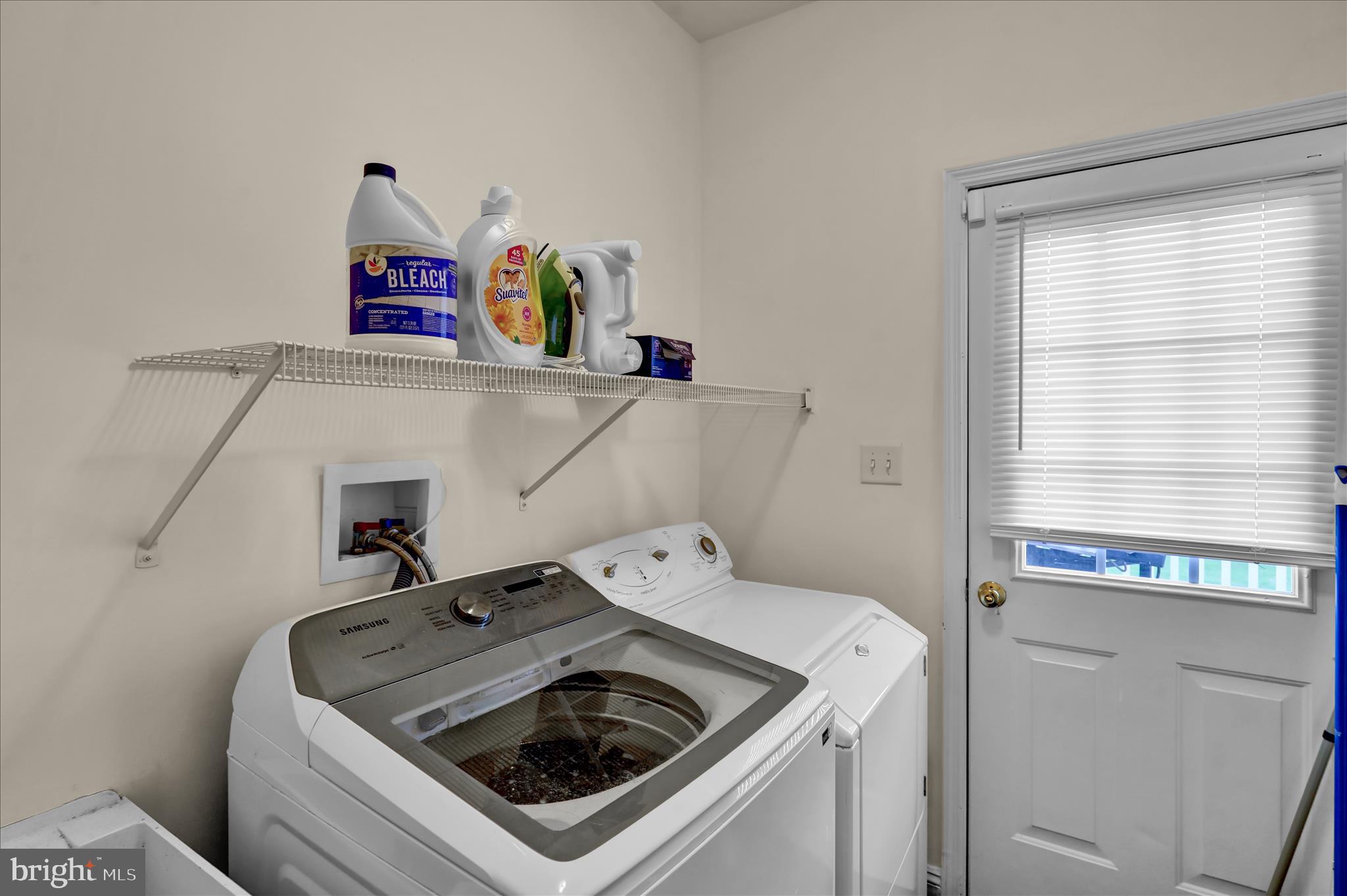 121 Great Bend Way Sinking Spring, PA 19608 - Photo 22 of 59 a utility room with dryer and washer