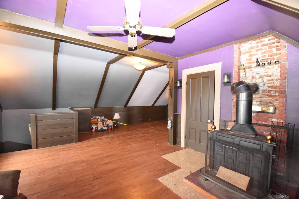 17 Willow Avenue Salem, MA 01970 - Photo 6 of 12