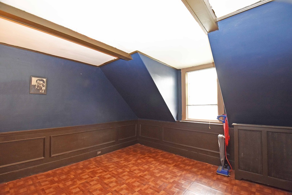 17 Willow Avenue Salem, MA 01970 - Photo 7 of 12