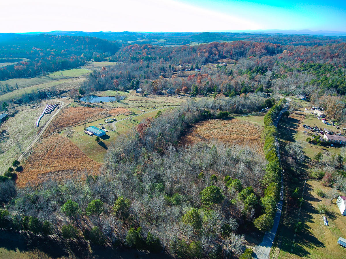16003 Blue Springs Road Philadelphia, TN 37846 - Photo 7 of 10 160003-Blue-Springs-Rd-Philadelphia-TN-1