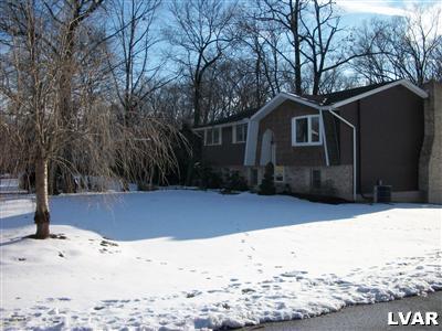 136 Elm Road Allentown, PA 18104 - Photo 11 of 12 Gallery Image 11