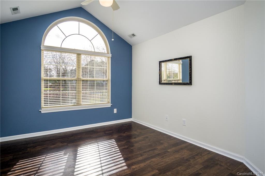 730 Ledgestone Court Tega Cay, SC 29708 - Photo 11 of 24 Gallery Image 11