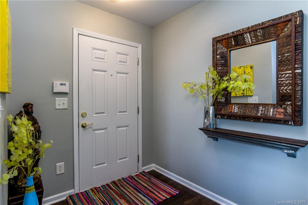 730 Ledgestone Court Tega Cay, SC 29708 - Photo 5 of 24 Gallery Image 5
