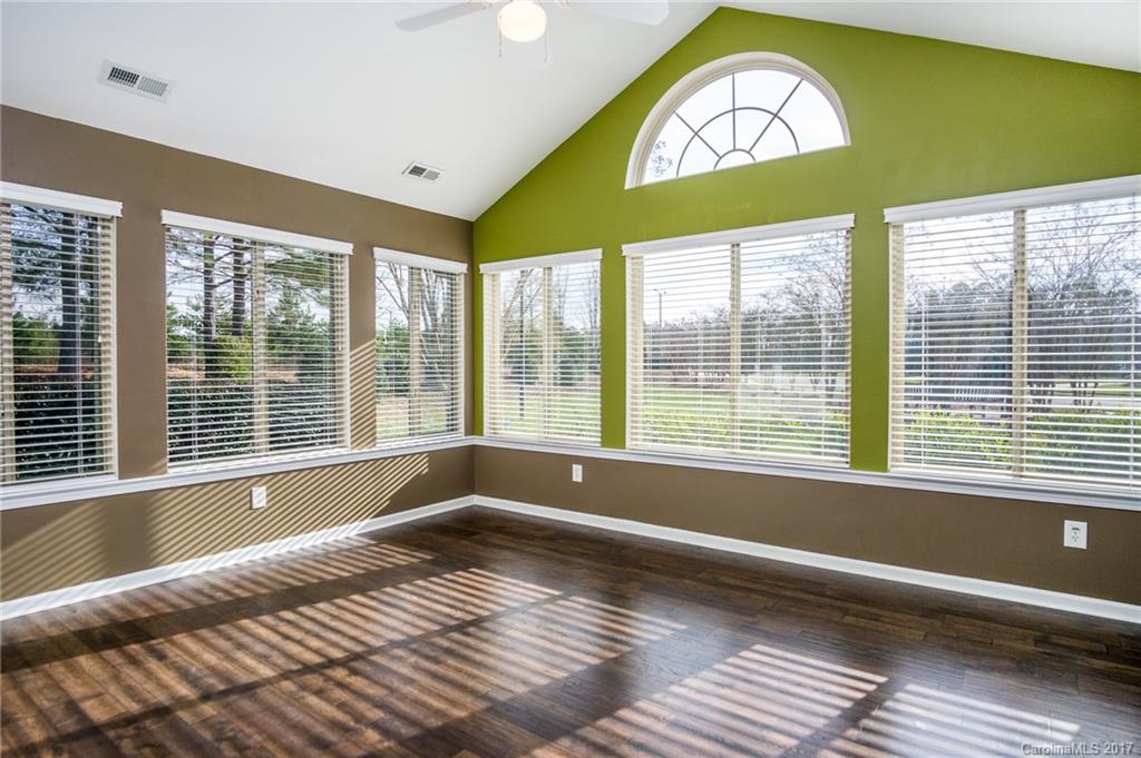 730 Ledgestone Court Tega Cay, SC 29708 - Photo 7 of 24 Gallery Image 7
