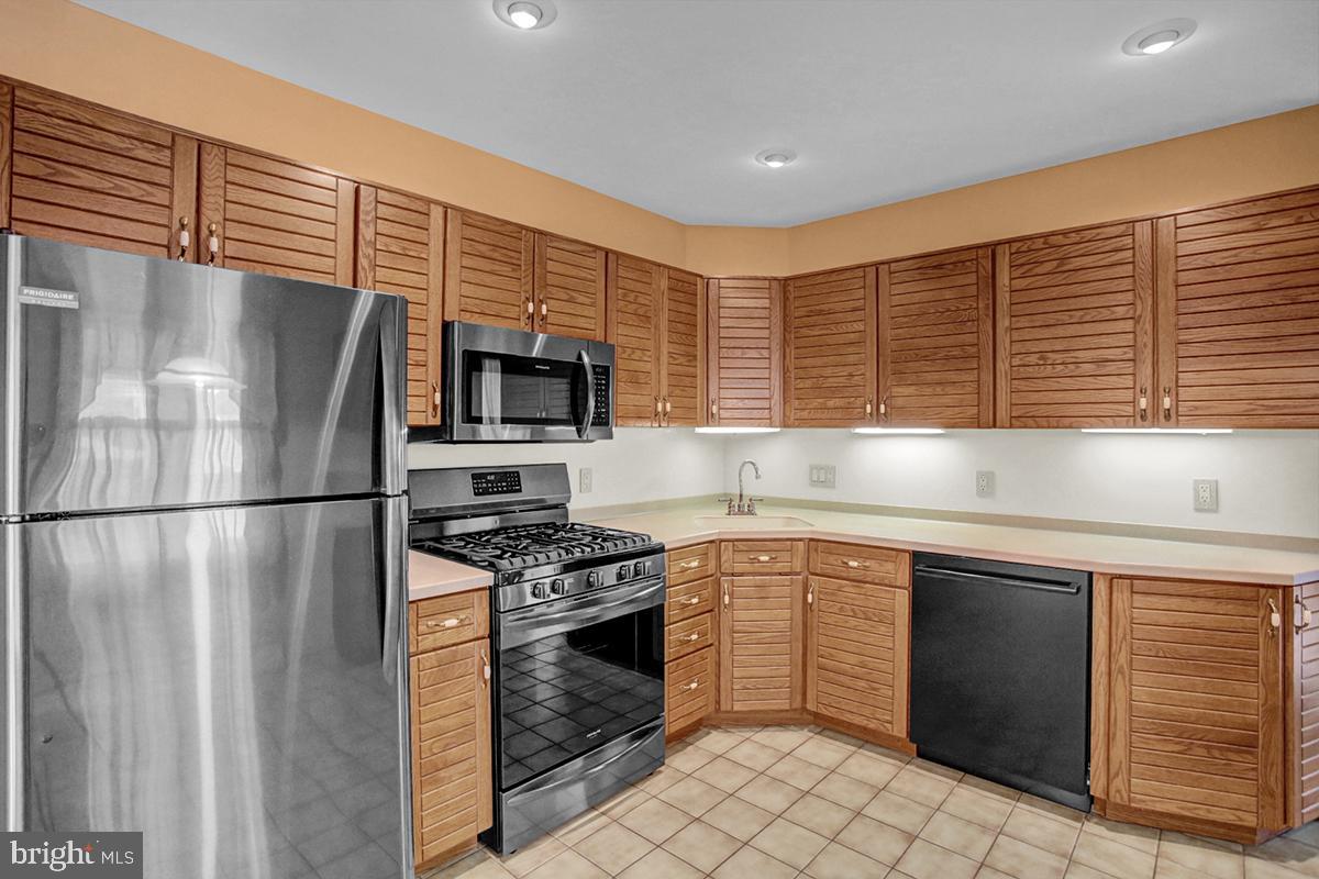 511 North Brobst Street Reading, PA 19607 - Photo 17 of 42 Gallery Image 17