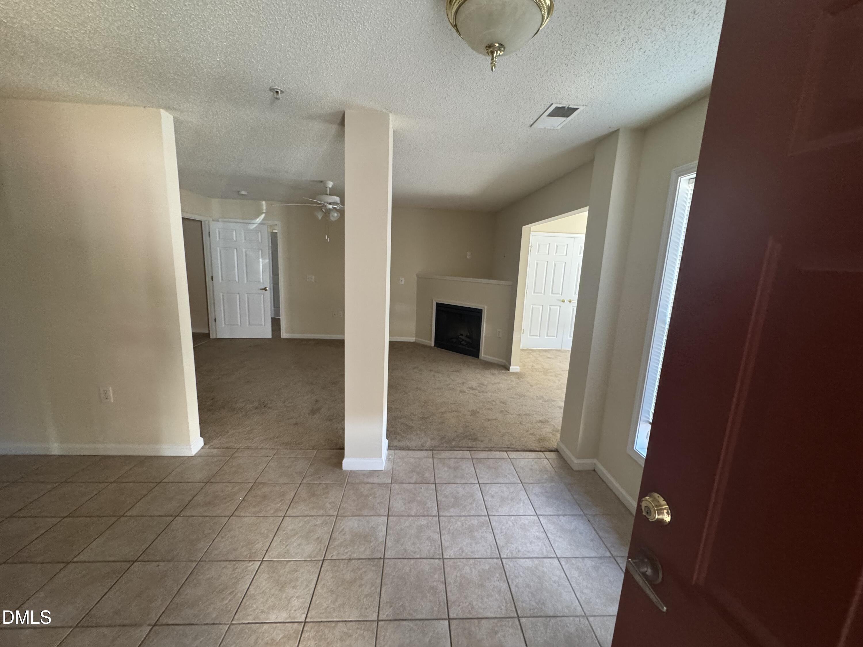 2511 Huntscroft Lane, Unit 101 Raleigh, NC 27617 - Photo 3 of 11 Foryer