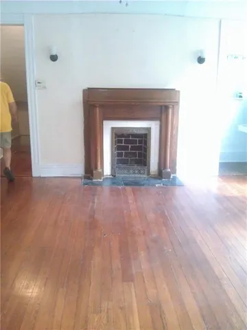 $2,250 | 1825 Bordeaux Street, New Orleans, LA 70115