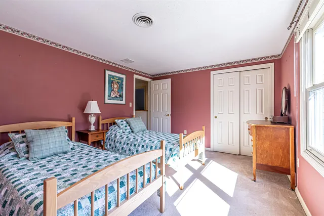 $379,000 | 21 Long Hill Road, Peterborough, NH 03458