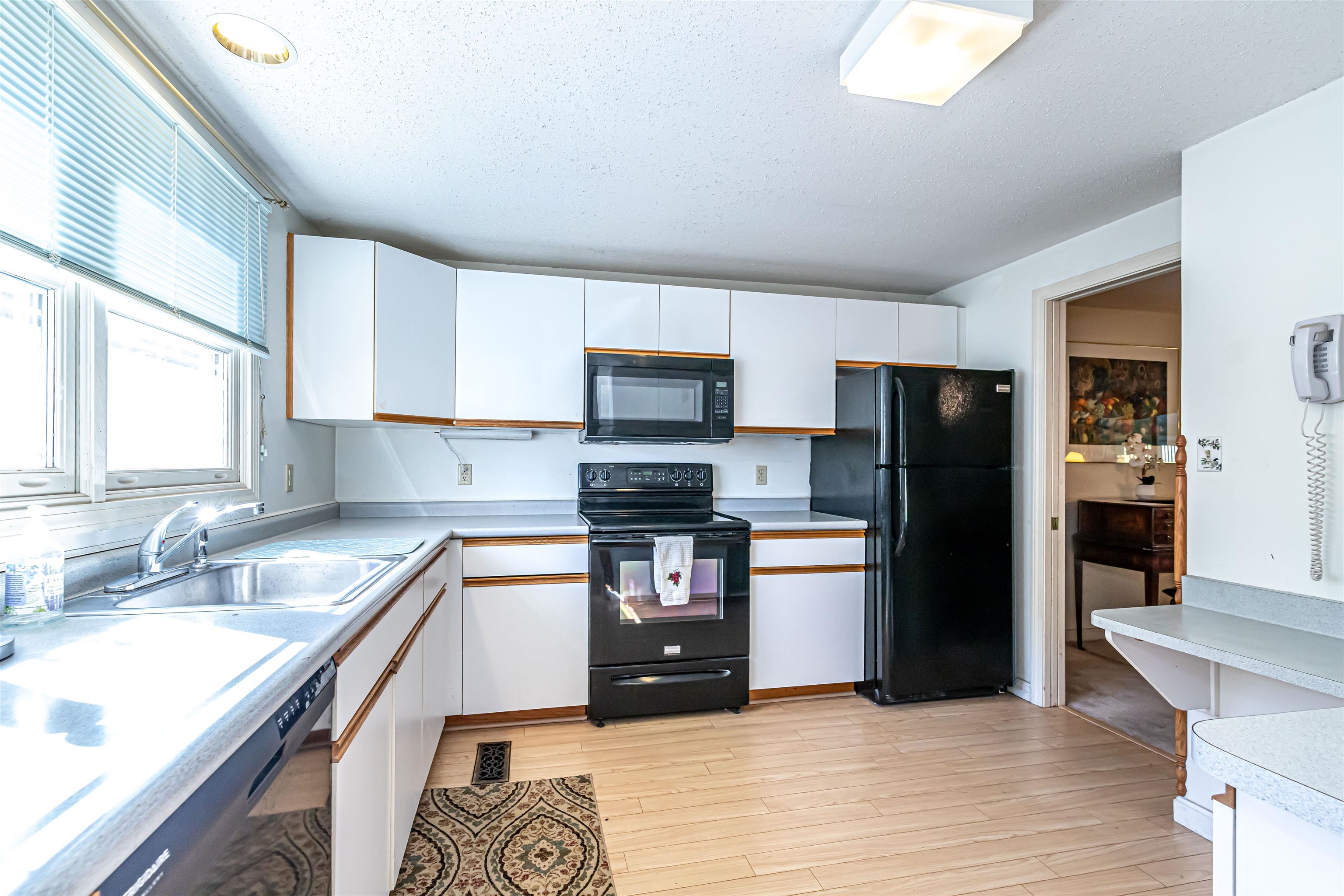 21 Long Hill Road Peterborough, NH 03458 - Photo 3 of 25