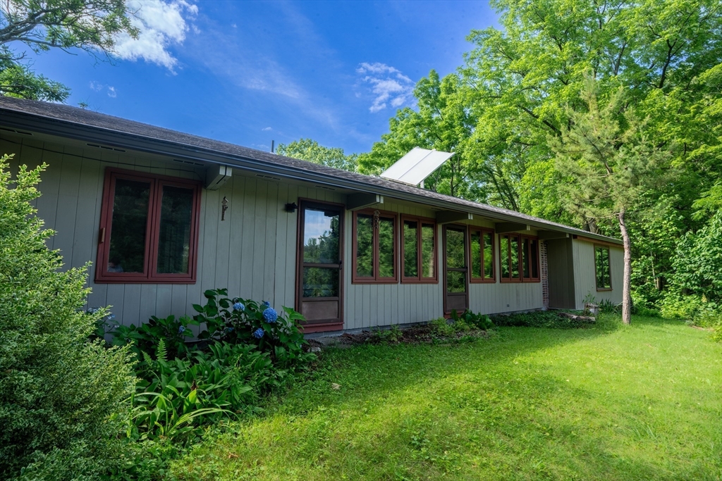 12 Stage Road Westhampton, MA 01027 - Photo 4 of 31 Gallery Image 4