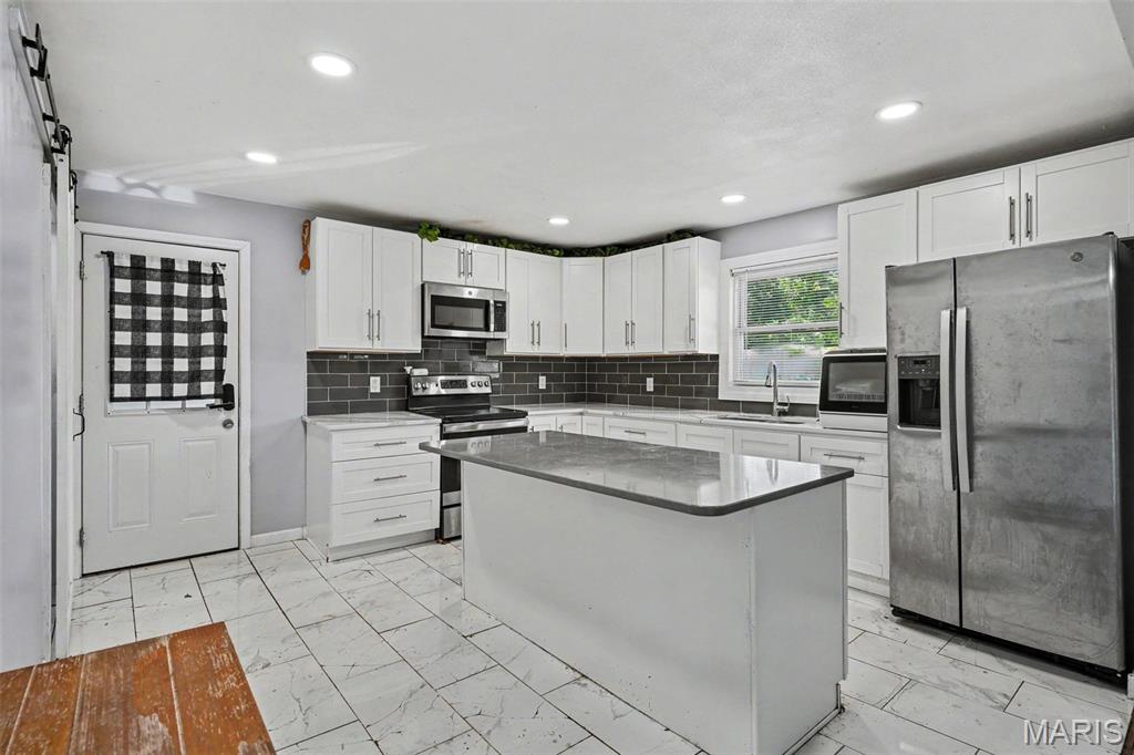 930 York Road Mount Vernon, IL 62864 - Photo 6 of 17