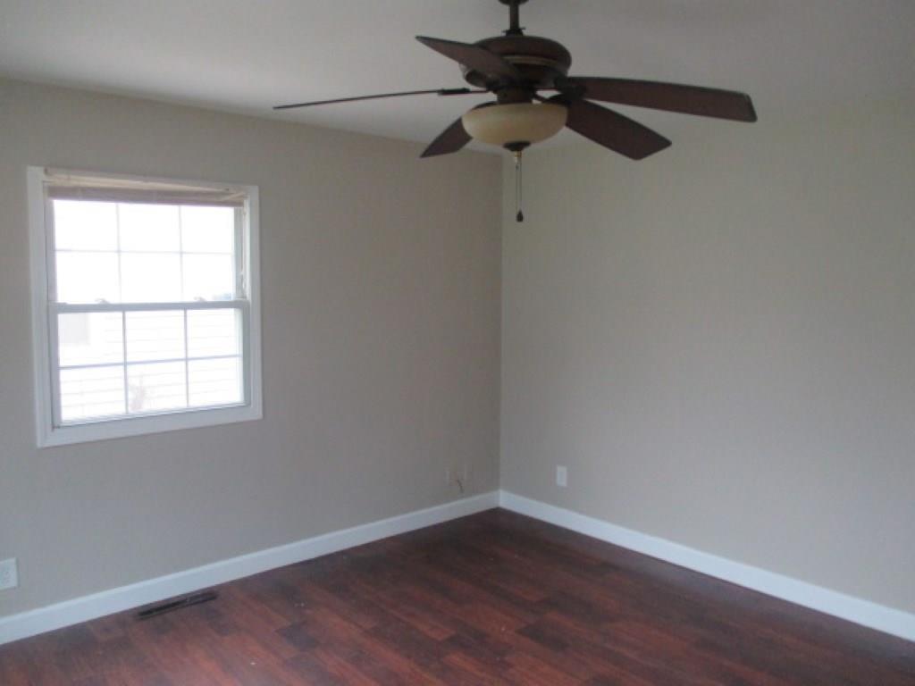 939 Michael Lima, OH 45804 - Photo 4 of 15