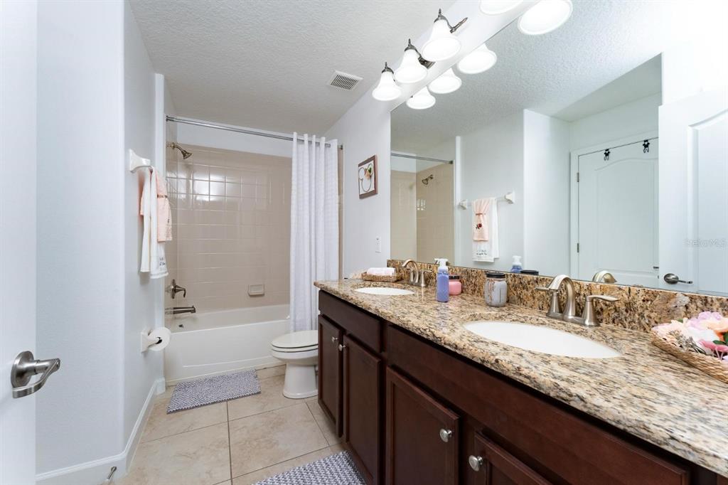 5917 Grassy Point Road Winter Garden, FL 34787 - Photo 15 of 32
