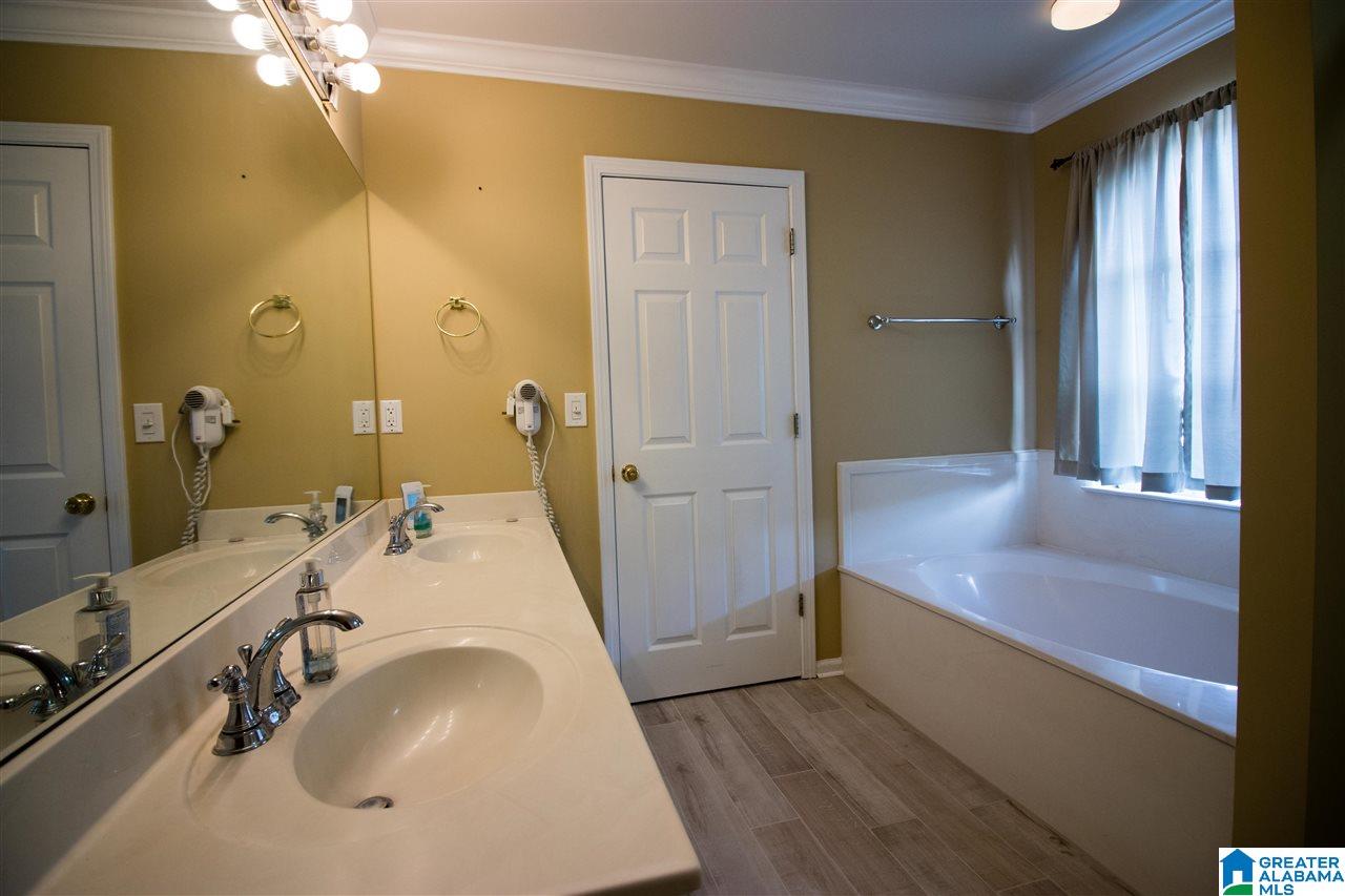 107 Brook Circle Pelham, AL 35124 - Photo 29 of 50