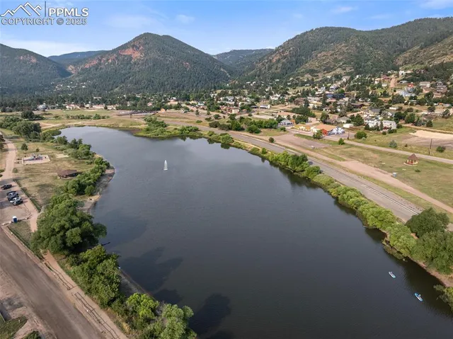 a view of a big yard