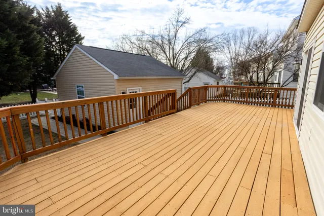 $699,900 | 10021 Hume Court, Bristow, VA 20136