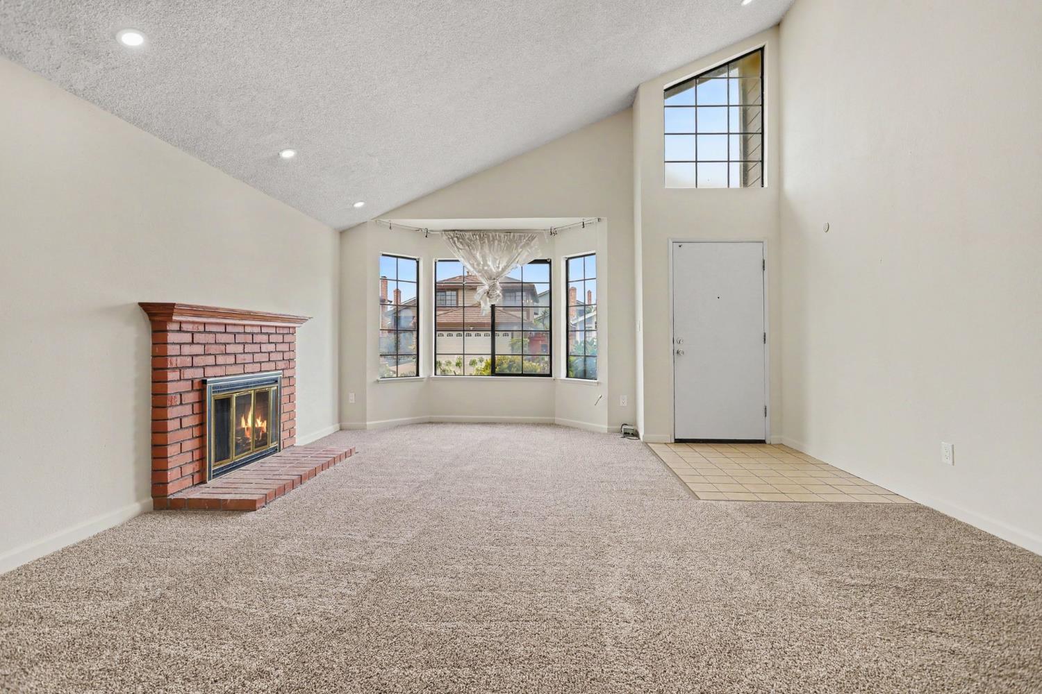 1130 Williams Hercules, CA 94547 - Photo 6 of 30