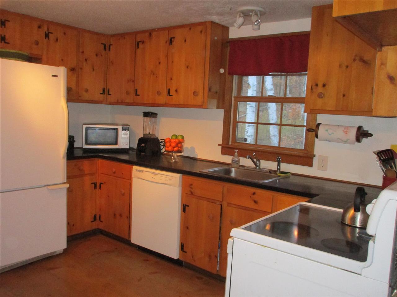 23 Eastman Hill Road Lebanon, NH 03766 - Photo 5 of 13 Gallery Image 5